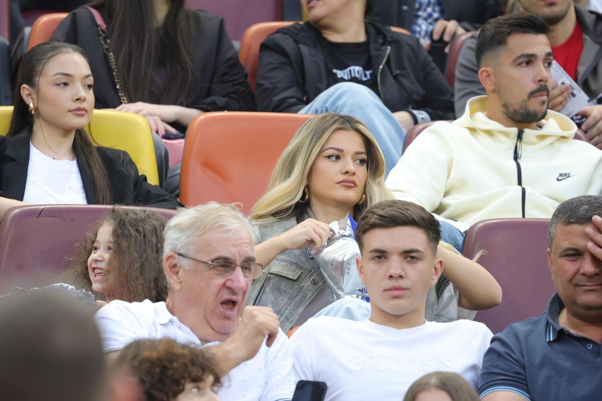 Nume cunoscute în tribunele Arenei Naționale la FCSB - CFR Cluj