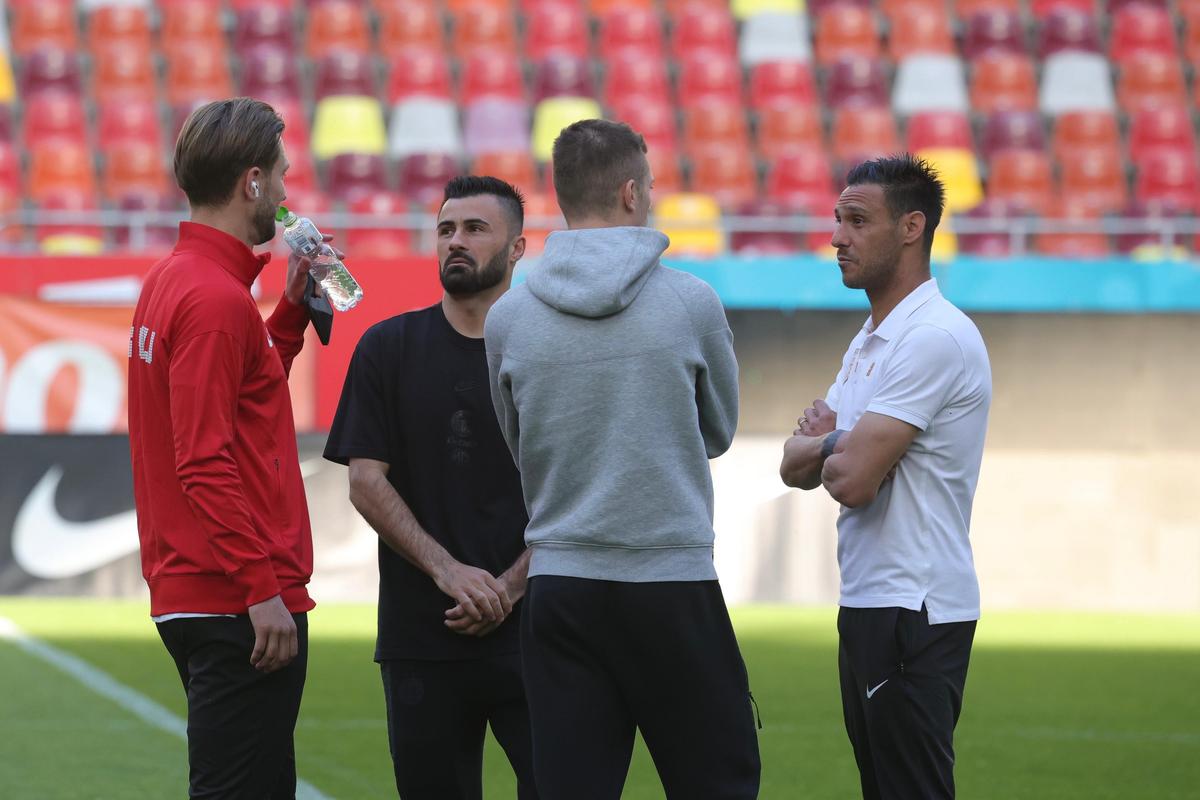Imagini de la încălzire înainte de FCSB - CFR Cluj
