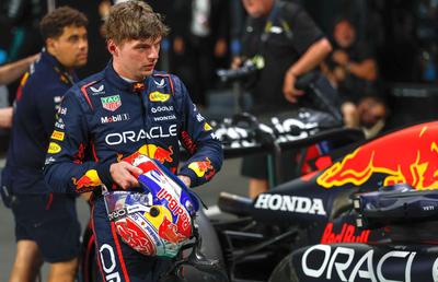 După ce a pierdut victoria în Arabia Saudită, Verstappen a rostit doar 46 cuvinte după cursă: „Voi fi scurt!”