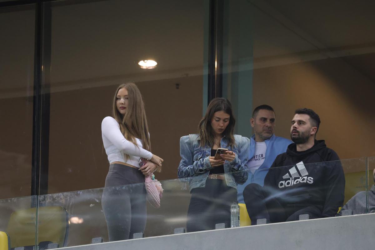 Nume cunoscute în tribunele Arenei Naționale la FCSB - CFR Cluj