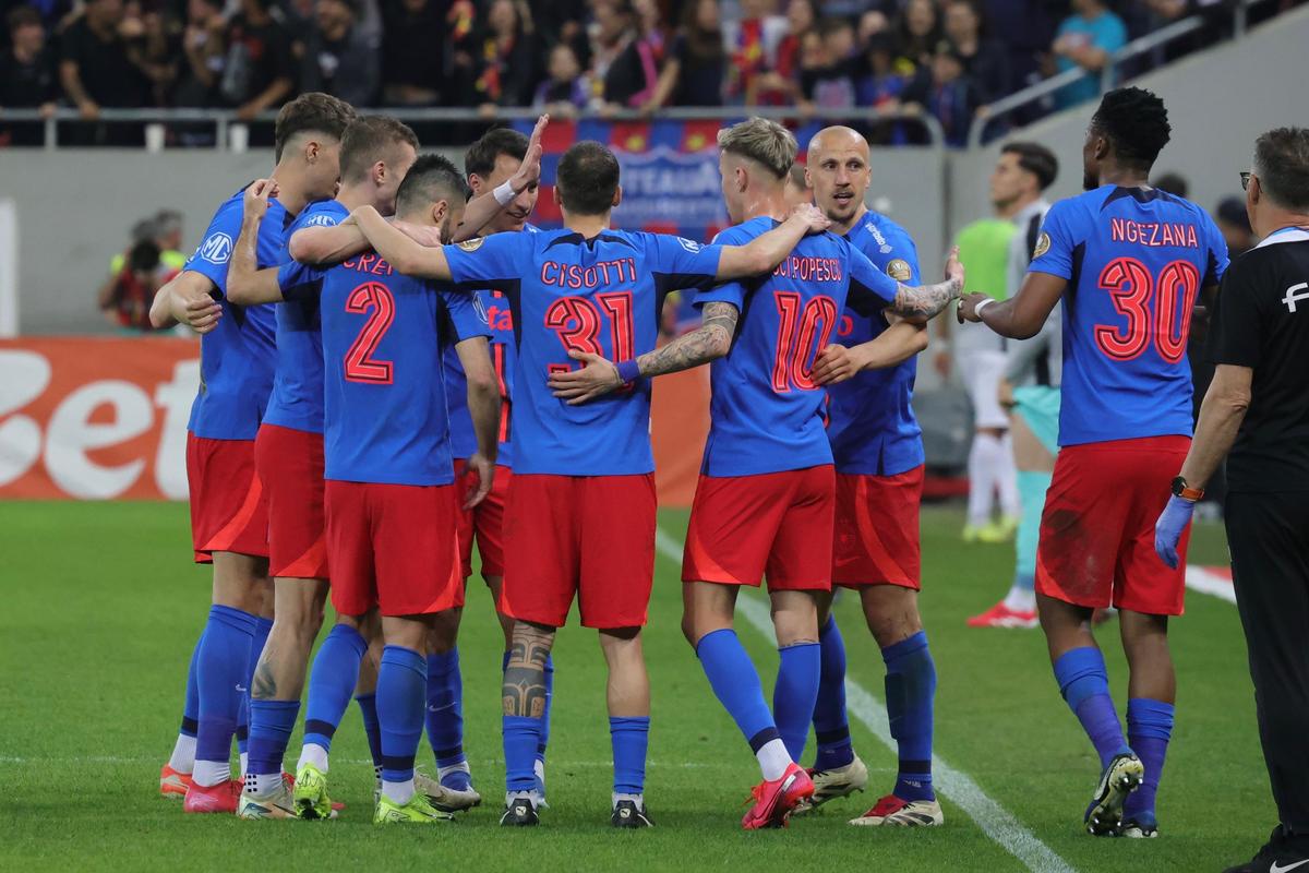 Dan Petrescu, uluit după eșecul cu FCSB: „N-am mai văzut așa ceva. Doamne ferește!”