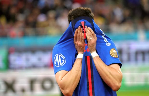 Alarmă la FCSB » Stâlpul din sezonul trecut e groggy, iar Becali se gândește să-l scoată din echipă