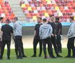 Imagini de la încălzire înainte de FCSB - CFR Cluj