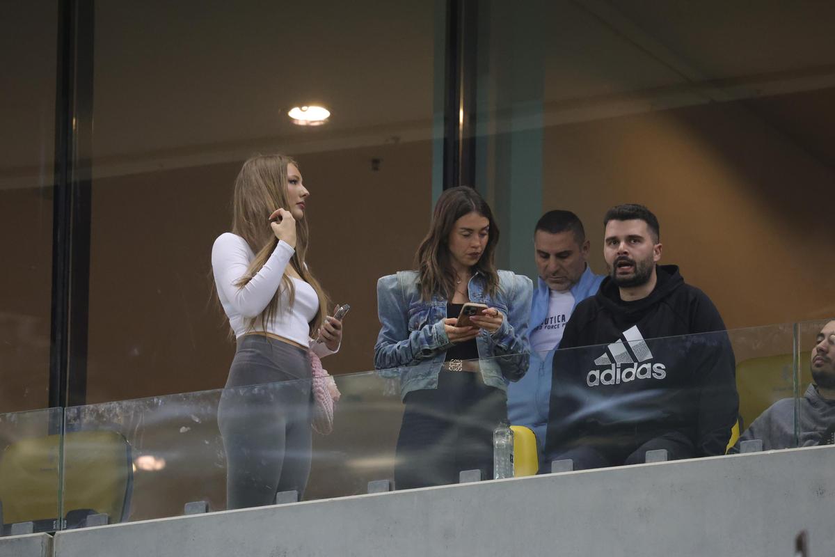 Nume cunoscute în tribunele Arenei Naționale la FCSB - CFR Cluj