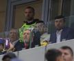 Mihai Stoica a oferit imaginile serii după FCSB - CFR Cluj: cum a trăit în lojă finalul dramatic și pe cine a îmbrățișat după succes