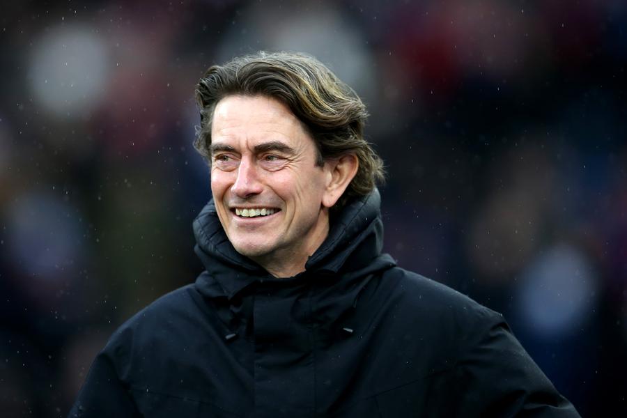 Tottenham este interesată de Thomas Frank // foto: Getty Images The Sun titrează: „El este antrenorul favorit să o preia pe Tottenham”