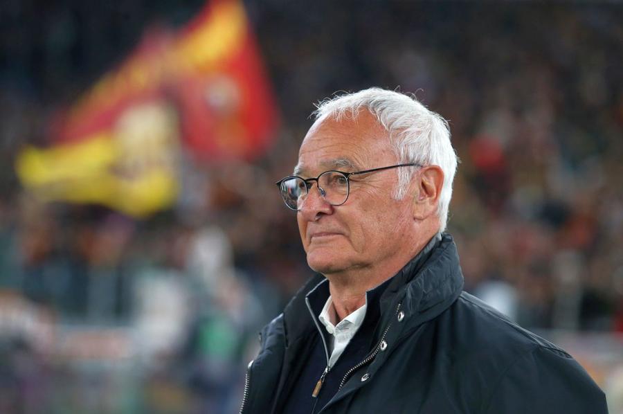 Claudio Ranieri ia în calcul plecarea de la Roma / Foto: Getty Images De nicăieri! La 74 de ani, ar putea deveni selecționerul naționalei Italiei