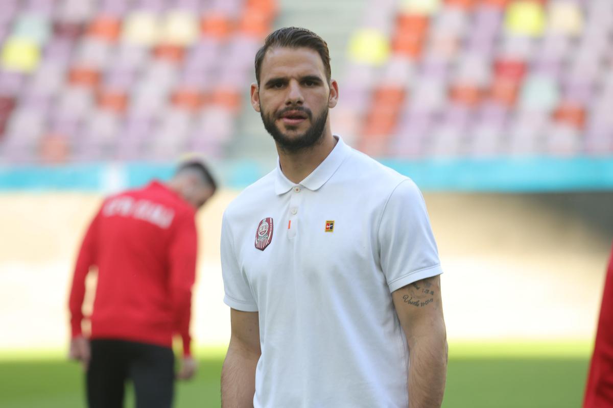 Ce a făcut Tachtsidis înainte de FCSB - CFR, imediat cum a intrat pe gazon, după „scandalul FaceTime”