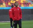 Imagini de la încălzire înainte de FCSB - CFR Cluj
