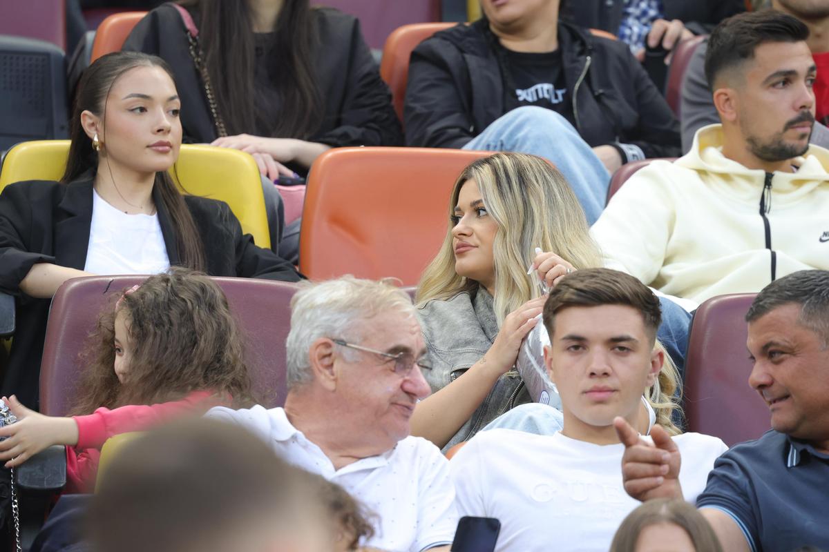 Nume cunoscute în tribunele Arenei Naționale la FCSB - CFR Cluj