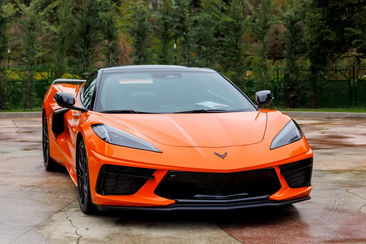 Cum arată Chevrolet Corvette, mașina sport care va ajunge și în România