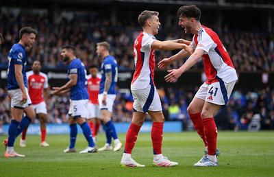 Arsenal, victorie lejeră în Premier League! Sărbătoarea lui Liverpool a fost amânată