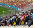 Cine e fostul fotbalist care s-a pozat cu Gică Hagi la evenimentul FRF de astăzi: au intrat în vestiarul Stelei în aceeași zi