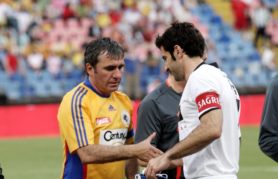 Gică Hagi și Luis Figo, la meciul legendelor lumii vs legendele României Cum l-a numit Luis Figo pe Gică Hagi, după ce a fost instalat selecționer: „Ca și cum ar fi pentru mine”
