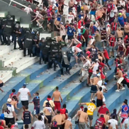 Haos la derby-ul din Paraguay! Scene șocante pe stadion // Captură FOTO: X