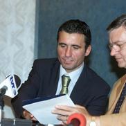 Gică Hagi și instalarea la națională din 2001 / FOTO: Gazeta Sporturilor