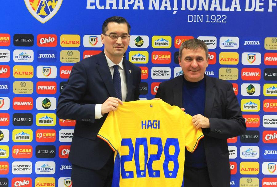 Gică Hagi și Răzvan Burleanu / FOTO: Ionuț Iordache (GSP.ro) Hagi intră în ședință: „Stați aproape!” » Marele reproș pe care i-l aduce Burleanu și ce șanse sunt să asistăm la o ruptură