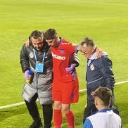 David Miculescu s-a accidentat în Farul - FCSB // FOTO: Ionuț Coman (GSP.ro)