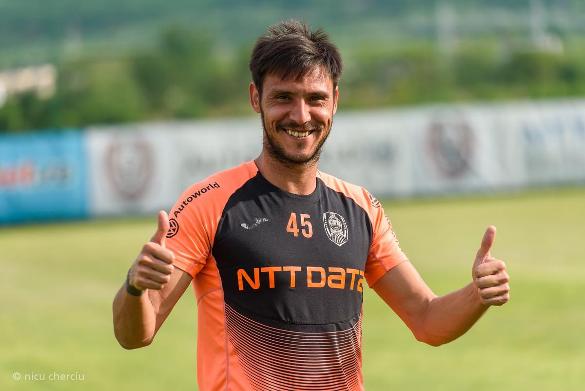 Bălgrădean și Arlauskis, față în față » Un portar de top din Liga 1 îi compară: „Este de departe cel mai bun!”