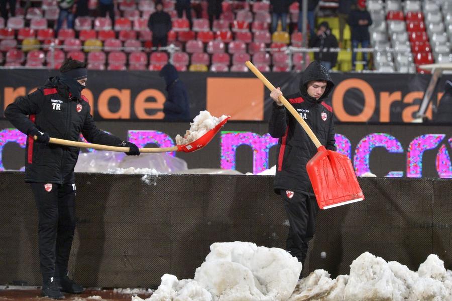 Poveste amuzantă cu noul favorit al fanilor lui Dinamo: „L-au găsit ud tot, cu lopata în mână”