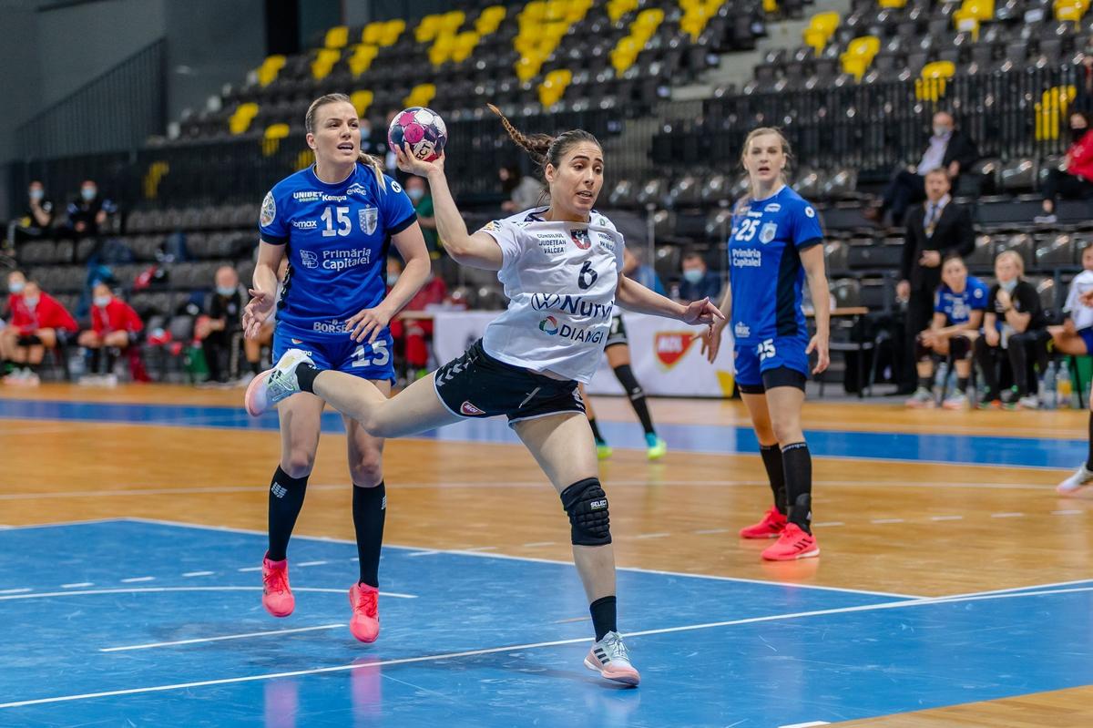 Cristina Neagu s-a operat! Mesaj de pe patul de spital