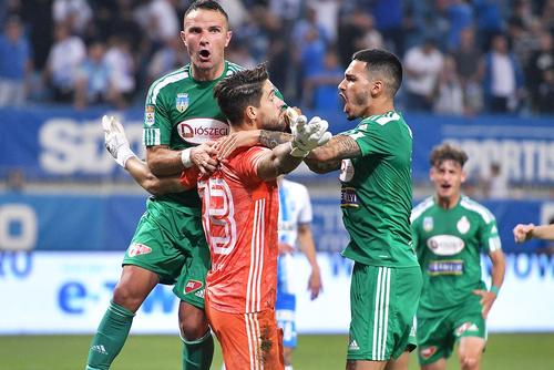 Roland Niczuly, în centru // foto: Imago Images