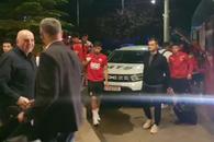 Fanii lui Dinamo au un nou idol » Au „spart” nunta de la Iași pentru a se fotografia cu el