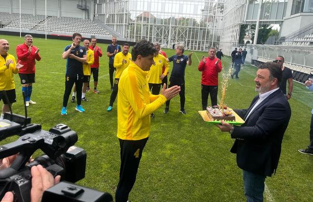 Miodrag Belodedici a împlinit 60 de ani și a fost sărbătorit de colegii din Generația de Aur: „Mă simt la fel de bine că la 40!”