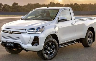 Cum arată modelul Hilux, prima mașină full electric de la Toyota