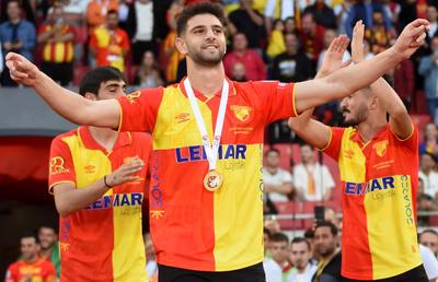 Românul care a declanșat fiesta după ce echipa a promovat în prima ligă! Show pe „Made in Romania”