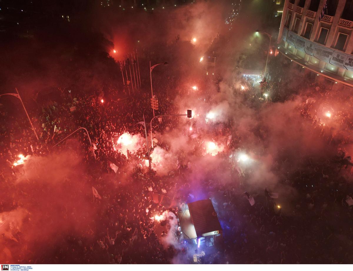 Nimeni nu a dormit în Salonic! Imagini fabuloase după ce Răzvan Lucescu a adus un nou titlu pentru PAOK
