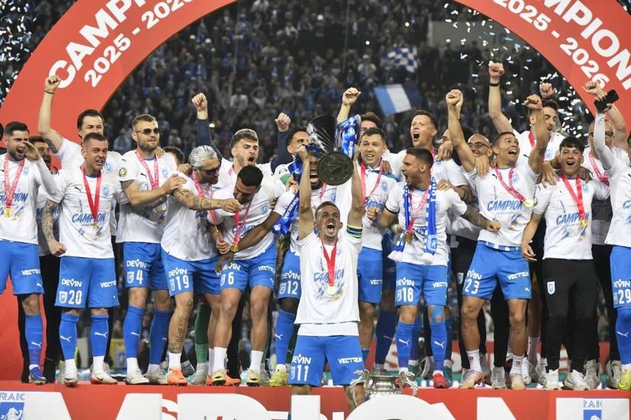 Universitatea Craiova a adus primul titlu în Bănie după 35 de ani de așteptare Fotbaliștii valoroși și internaționalii sunt la Craiova! Vitebsk vine doar cu jucători mai în formă