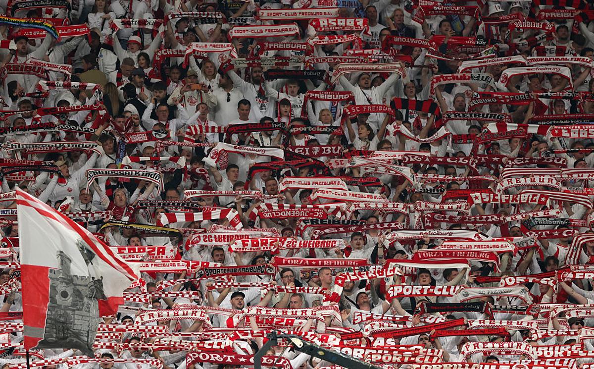 Antrenorul învins a mers să-l caute pe Unai Emery după finala Europa League: „Vreau să-l întreb asta”