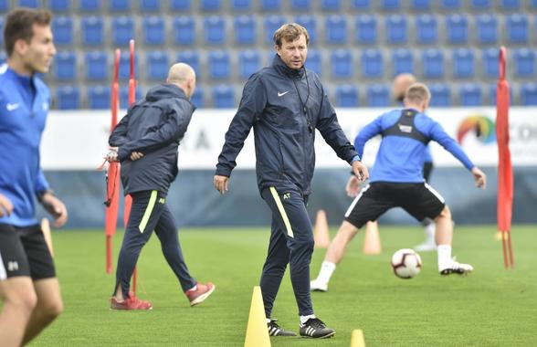 UEFA l-a exclus pe viață din fotbal » Antrenorul care își filma în secret jucătoarele în vestiar și la dușuri, pedeapsă maximă