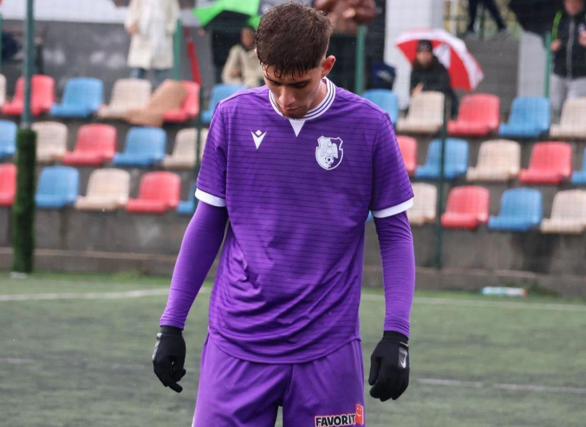 Adriano Manole - puștiul cu nume de fotbalist care a debutat la 17 ani la FC Argeș
