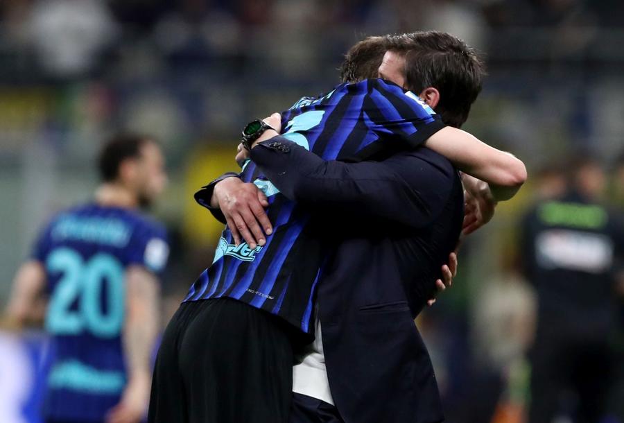 Cristi Chivu l-a folosit pe Nicolo Barella în 48 de meciuri la Inter, în care mijlocașul lui Inter a reușit 3 goluri și 10 assisturi / Foto: GettyImages Atenție, Chivu! Galatasaray a pus pe radar încă un star al lui Inter: „Aș putea să-l aduc la Istanbul dacă vreți”