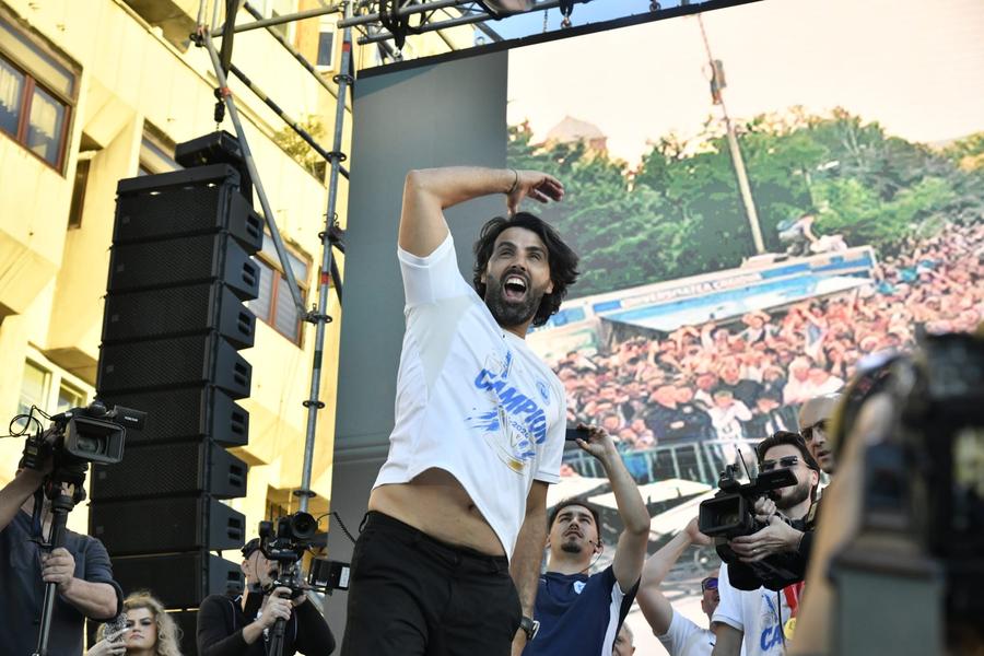 Filipe Coelho - antrenorul care a făcut Craiova campioană Ei sunt premianții Superligii » Craiova are 5 oameni în echipa sezonului! Lista completă + rezervele