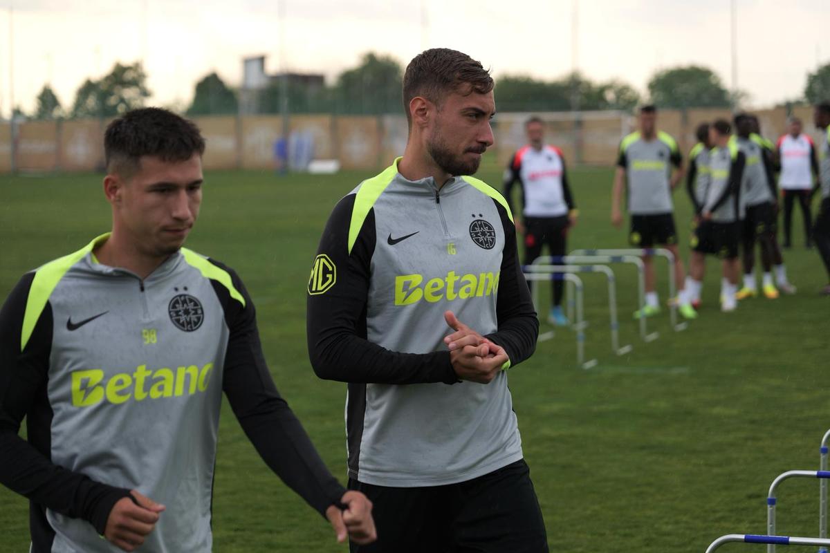 Primul antrenament al celor de la FCSB cu Marius Baciu // foto: Andrei Furnigă (GSP.ro)
