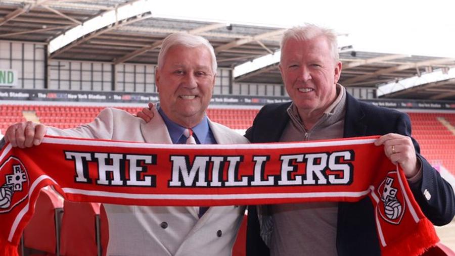 Steve McClaren (dreapta) a fost numit la Rotherham / Foto: Twitter A antrenat-o pe Manchester United și a speriat Steaua, iar acum a ajuns la retrogradata în Liga 4