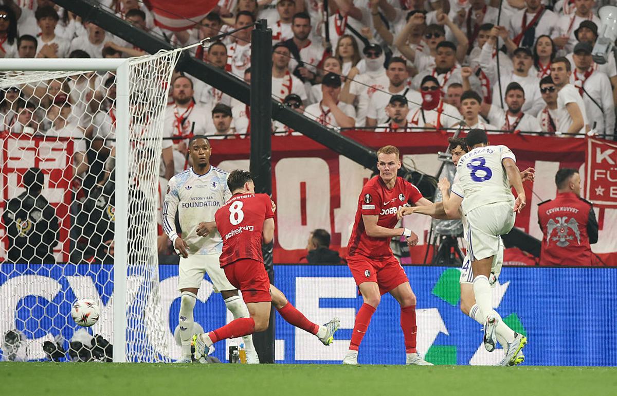 Aston Villa - Freiburg, finala Europa League