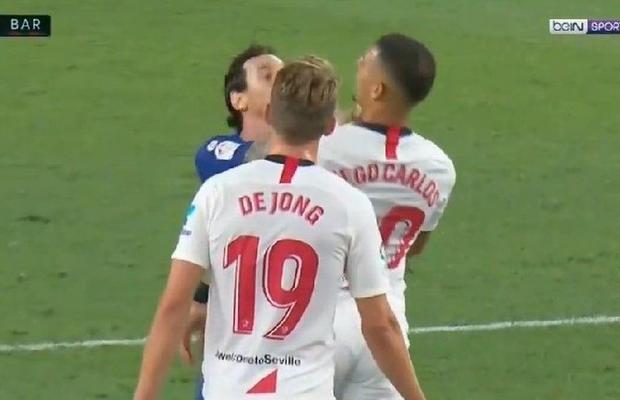 Sevilla - Barcelona 0-0 » Leo Messi și-a pierdut cumpătul pe teren și a îmbrâncit un adversar