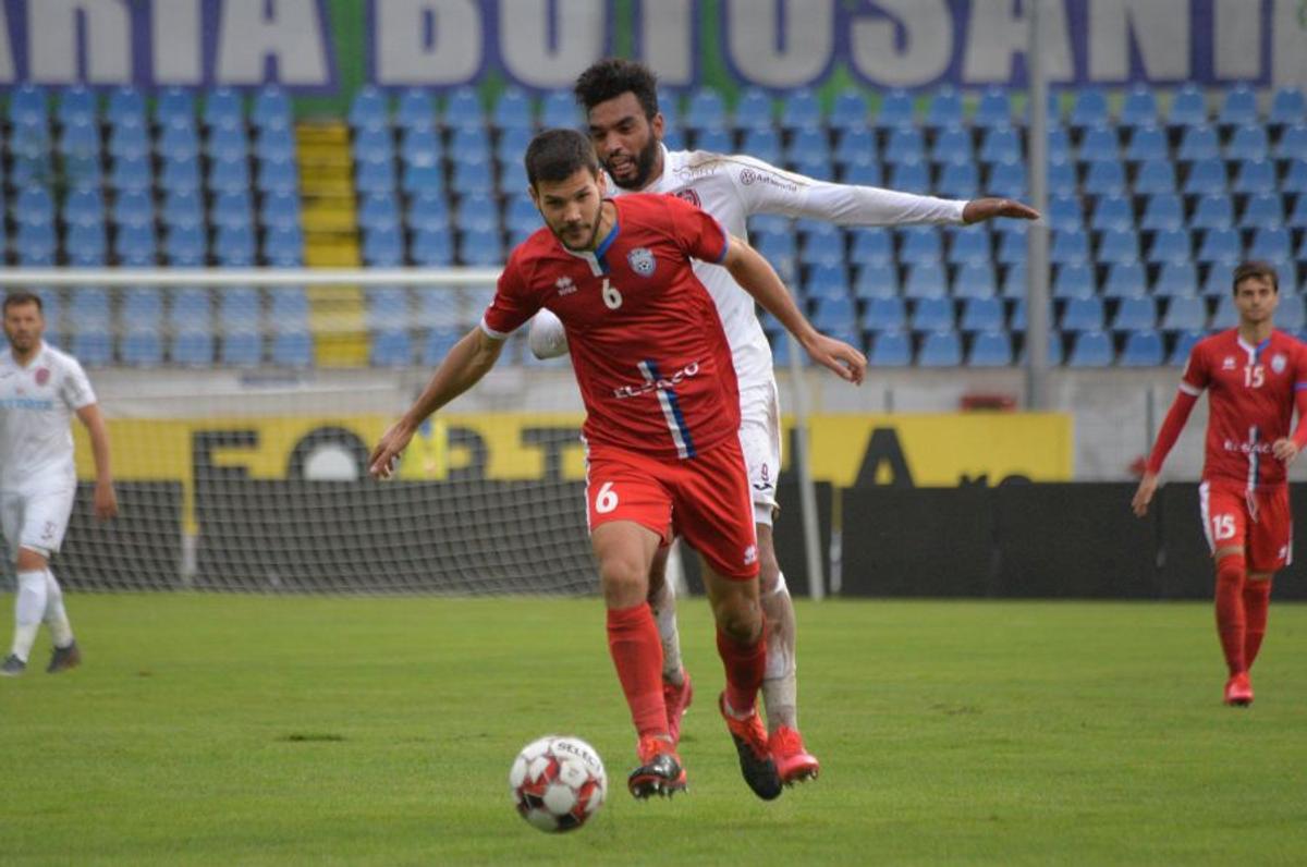 Se conturează încă o plecare de la CFR Cluj » Petrescu rămâne fără un jucător vital: „Un pariu câștigat”
