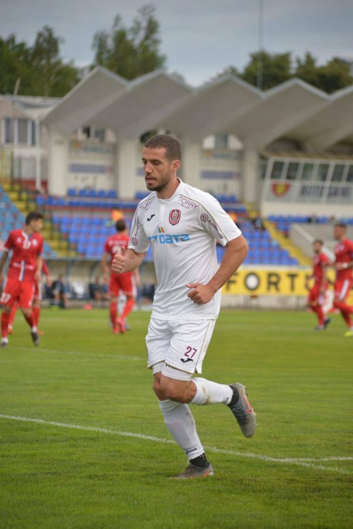 Arlauskis pleacă de la CFR Cluj! Portarul s-a înțeles cu noua echipă