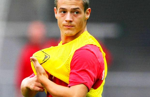 „Auzi, mă, tu crezi că de asta a dat Dinamo două milioane pe mine?!” » Ce a pățit Cristi Munteanu cu Torje, la primul său meci