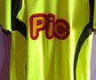 Sursă foto: Facebook@ Colecție F.C. Argeș