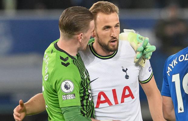 Manchester United nu are bani pentru toate vedetele » Ori portar, ori atacant!