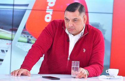 Ionel Ganea îi pune la punct pe doi dintre „tricolori”, după egalul cu Elveția: „Îi dădeam mănușile să stea în poartă! Au făcut act de prezență”