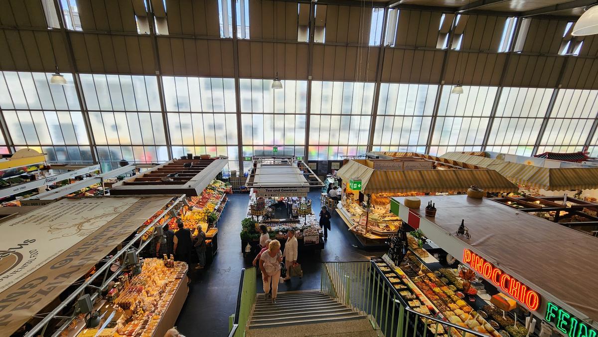 Piața din Frankfurt - „Kleinmarkthalle”