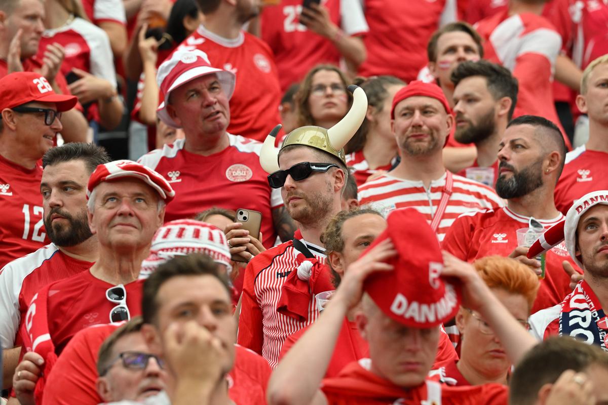 Vestea care i-a întristat pe jurnaliștii englezi prezenți pe stadion la Danemarca - Anglia: „Accident șocant”