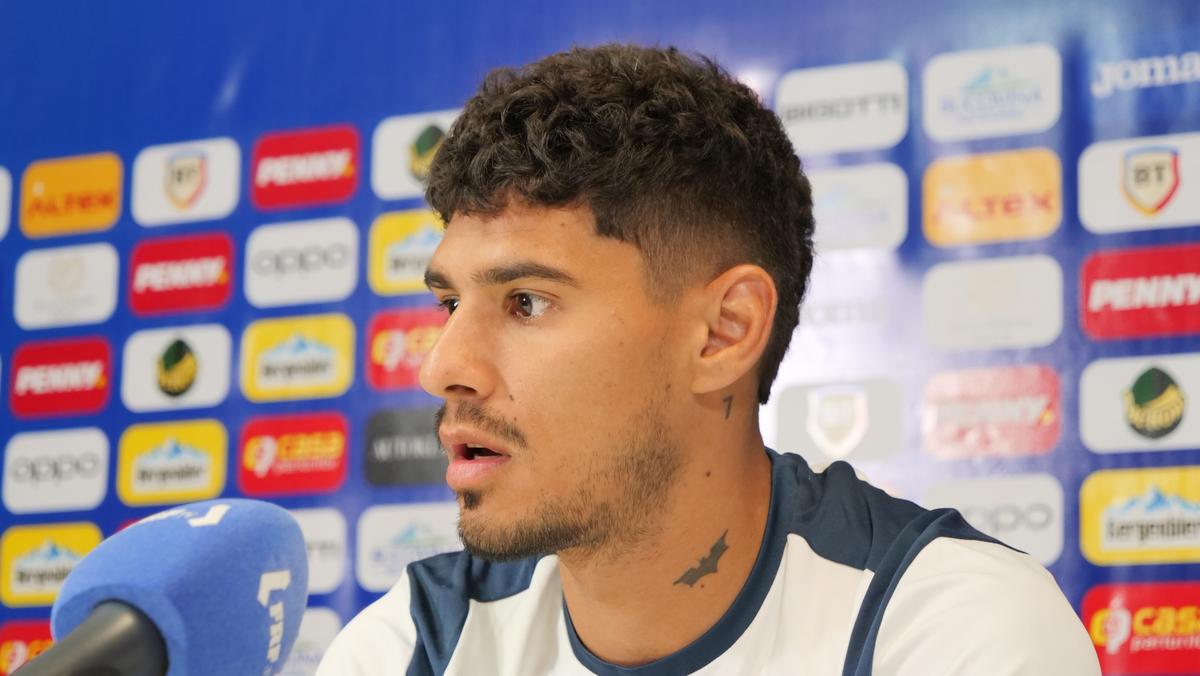 Prezent la EURO, Florinel Coman a fost întrebat despre plecarea de la FCSB: „Nu am semnal”